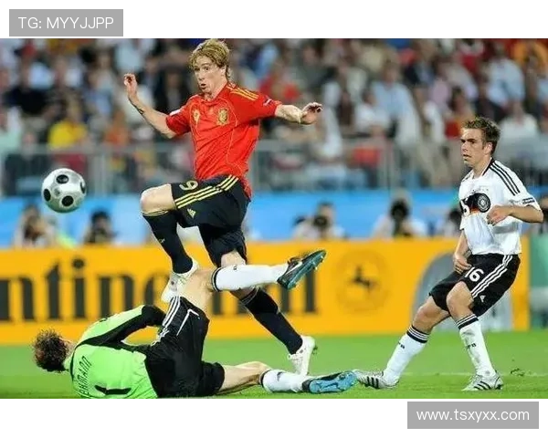 足球明星的传奇人生与未曾踏入的绿茵场之谜